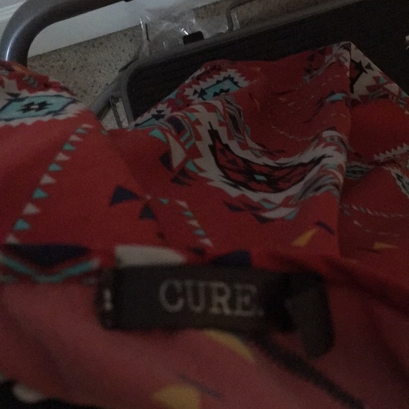 Top - Picture 2 of 2